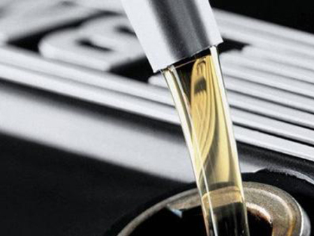 【天猫润滑油提醒】润滑油使用误区多 机油添加技巧要记牢