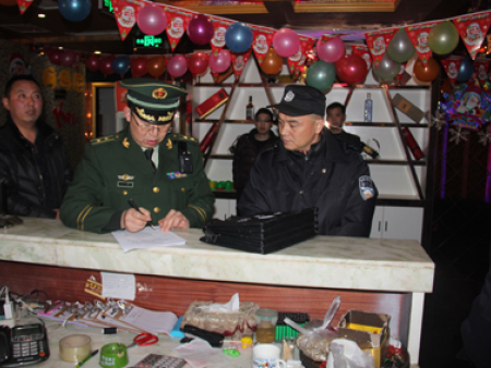 深圳集中开展对圣诞消防安全进行夜查行动