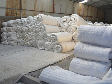 浅析：货车棉被选用时需要考虑的几点因素