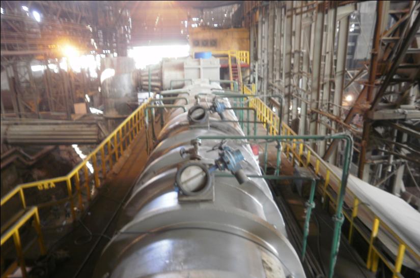 國產40噸電爐連續加料設備在印度尼西亞安裝現場|新聞資訊-河南太行全利重工股份有限公司