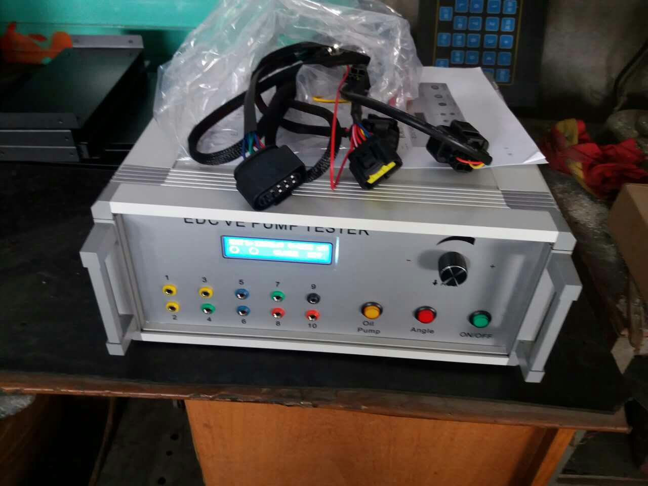 1：VP37(VE37)電控泵測試儀.png